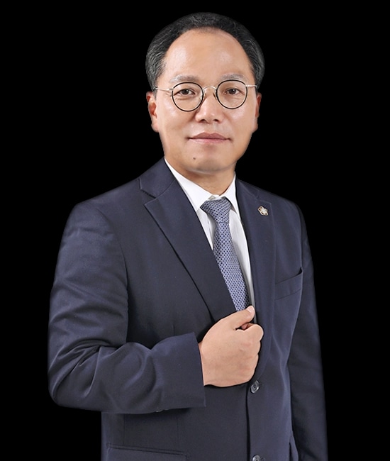 수원변호사 정재봉